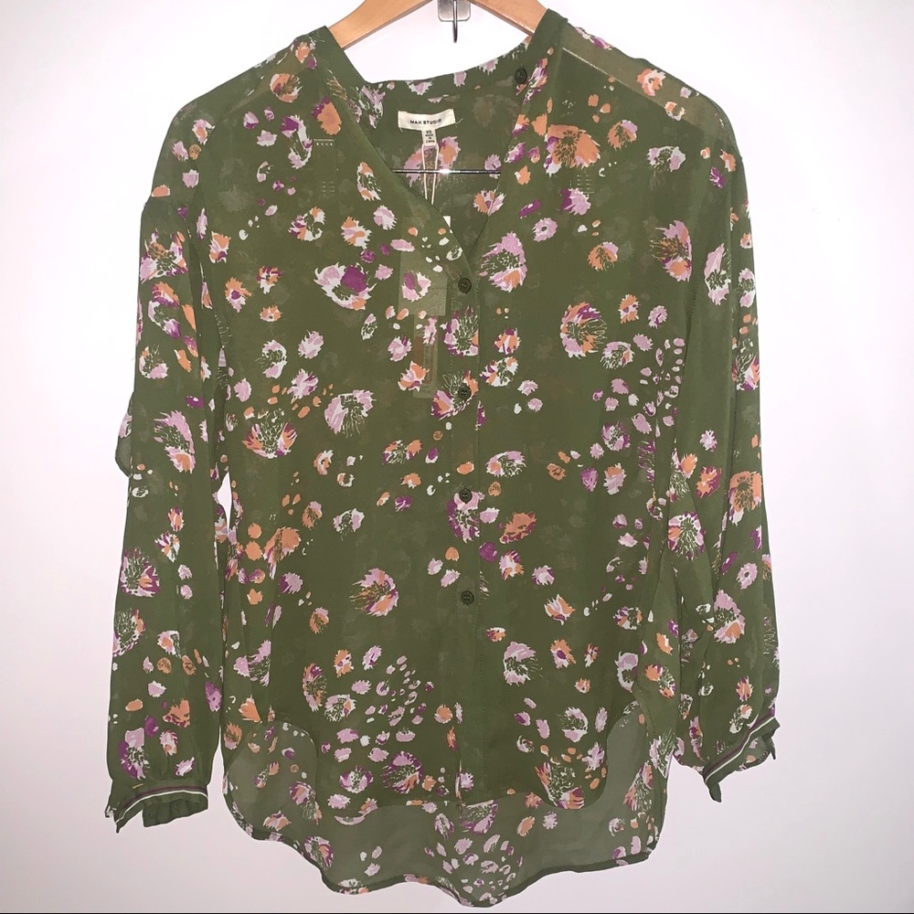 Max Studio Print Ruffle Back Chiffon Top - Picture 3 of 5
